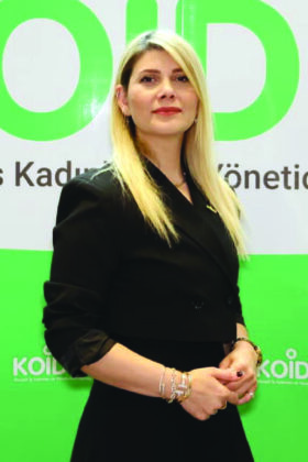 ESRA AYKANAT ESRA AYKANAT