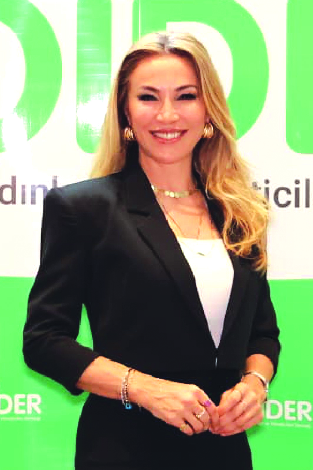 ŞENNUR ZENGİN ŞENNUR ZENGİN